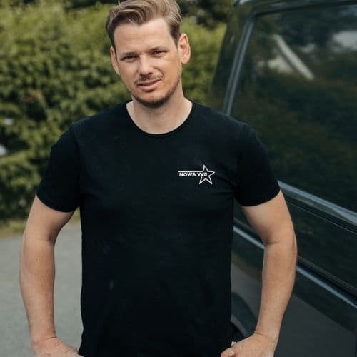 Niklas headshot